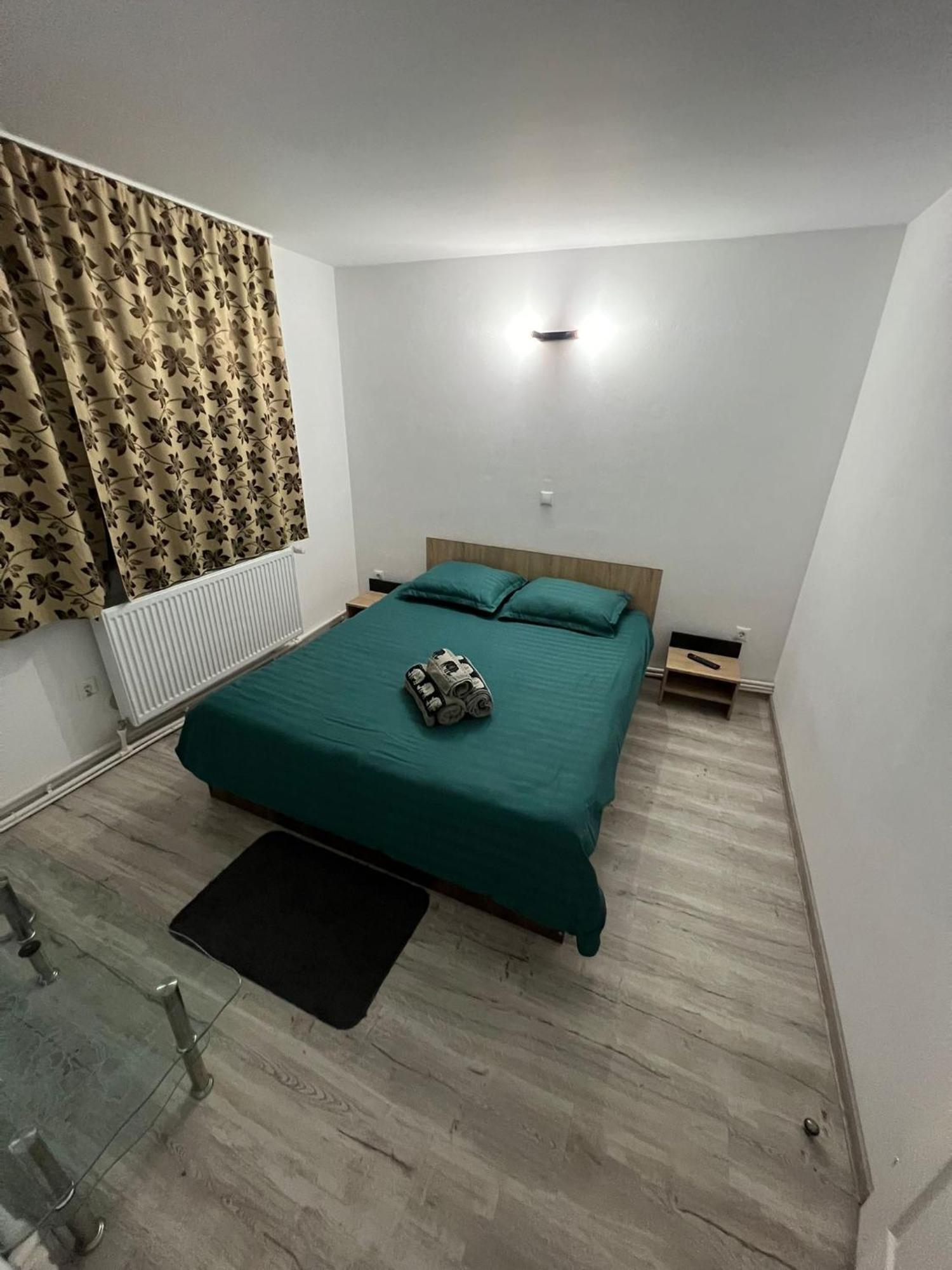 Garsoniera Casa Dragoeni, Targu Jiu Apartment Exterior photo