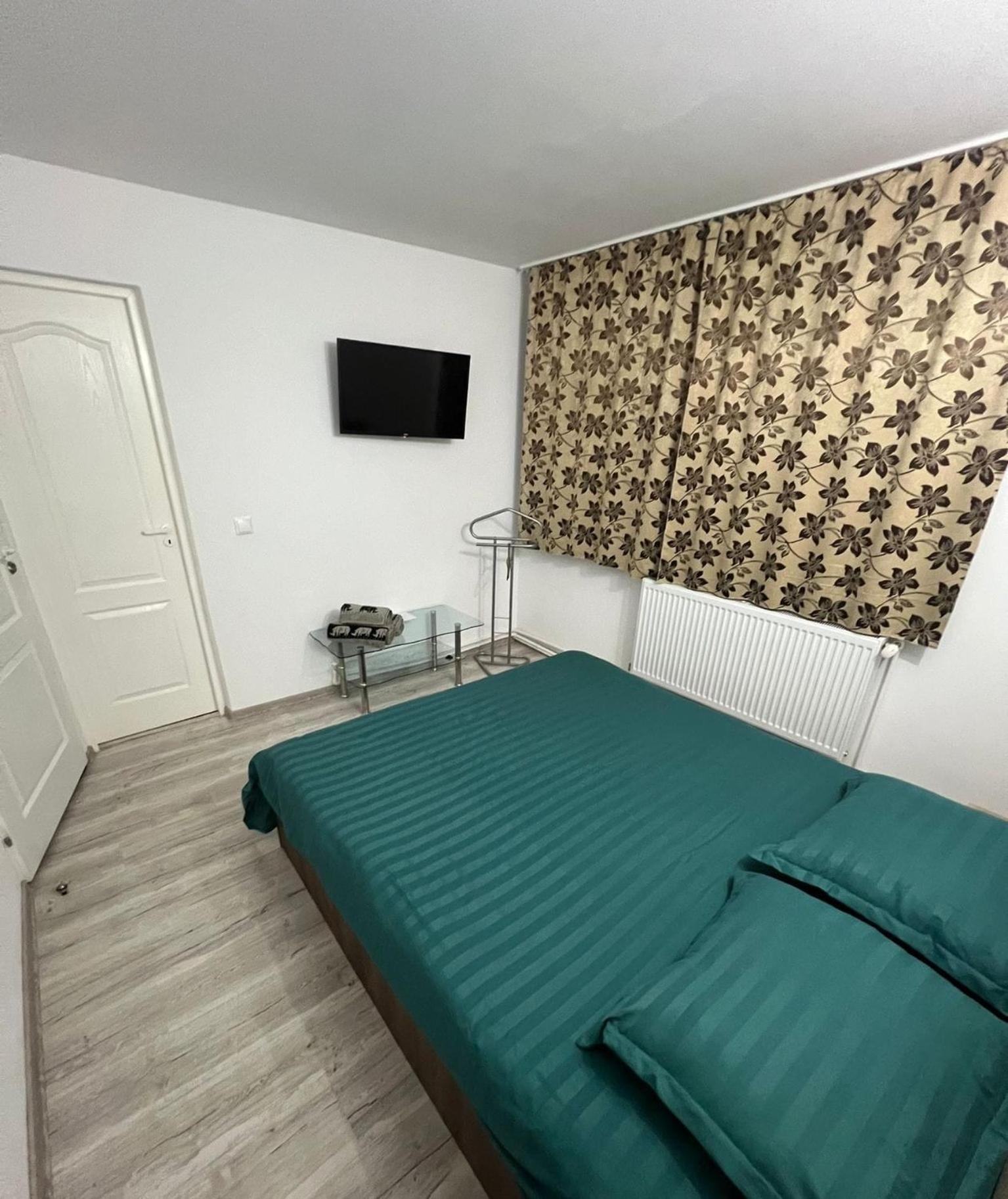 Garsoniera Casa Dragoeni, Targu Jiu Apartment Exterior photo